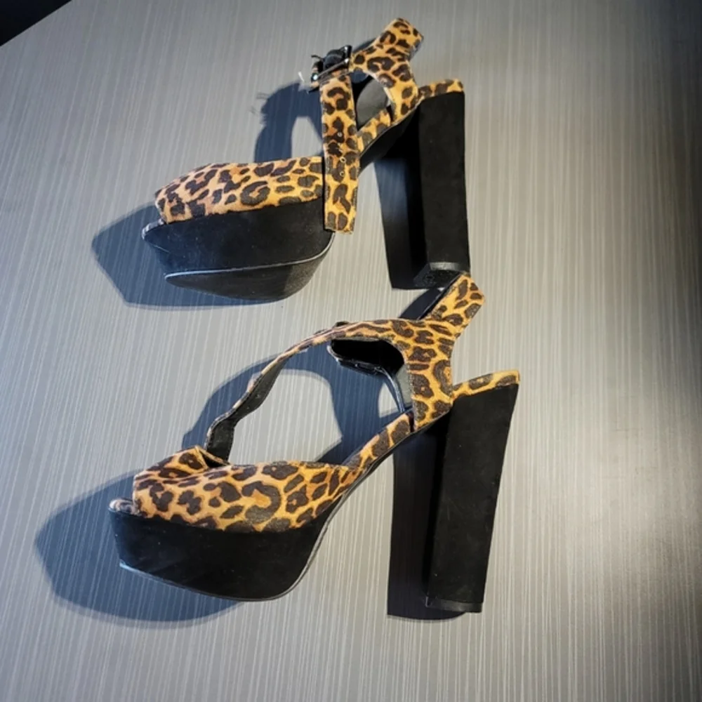 Mossimo Leopard‎ Print Block Heel Platform Open Toe High Heel Sandals Size 8